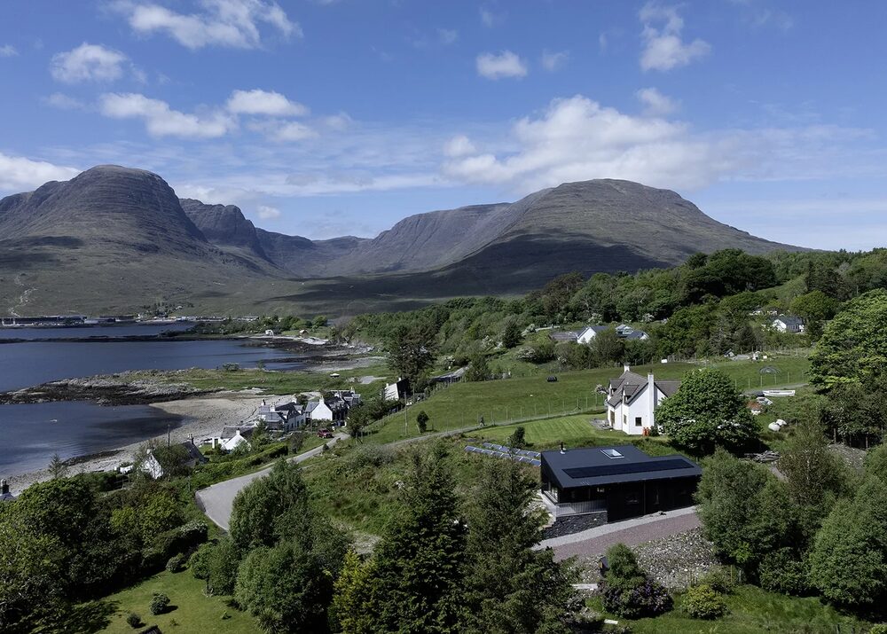 Taigh Dubh
