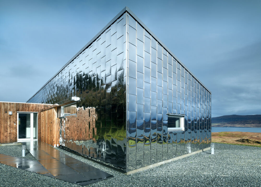 Rural Design Invisible House Photo ext southwest corner credit Nigel Rigden photographer web